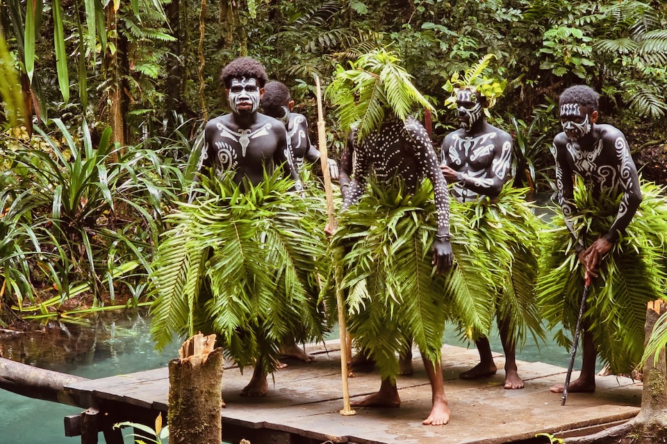 Papou – Blue River Papou at the Blue River - Raja Ampat
